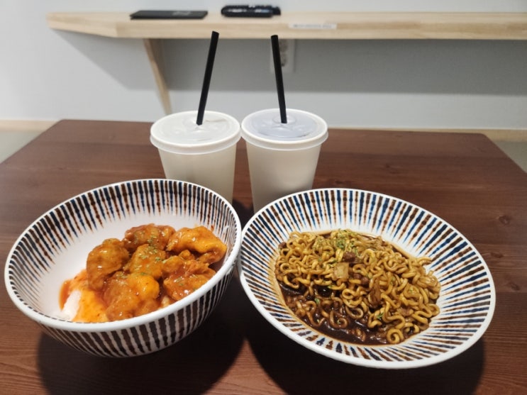 명지 만화카페 | 명지실내데이트로도 좋은 심심푸리 오션시티점