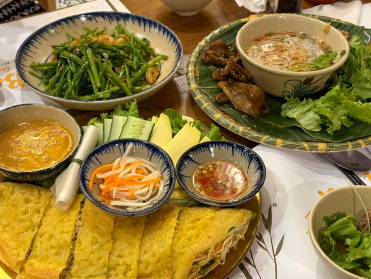 다낭 베트남가정식 냐벱 한시장 근처 한국인 맞춤 식당 배달가능 메....