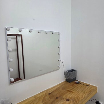 studio 2- 플로우스튜디오 대기실 및 남자 탈의실