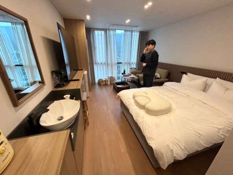 산모방,침대,VIP룸,조리원,창문뷰