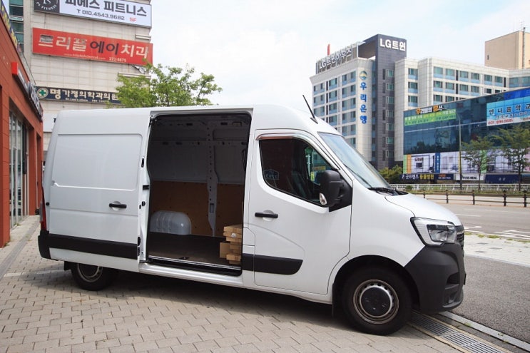 르노 마스터 밴 3세대 신차 10대 남았습니다 : 네이버 블로그