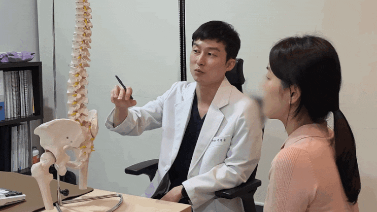 급성 요통 원인, 갑작스러운 허리 통증이 있다면 지금 확인하세요. : 네이버 블로그