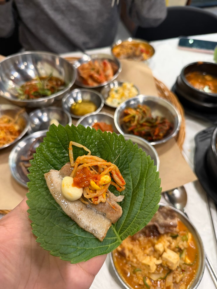 [농촌 컨셉 다산 냉삼 맛집 : 새참 다산점] 가성비 좋은 냉삼 맛집 추천👩🏻‍🌾 : 네이버 블로그