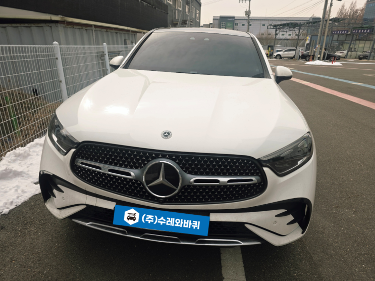 Benz CLC300 앞범퍼 도색 완료 입니다~!! =수레와바퀴= : 네이버 블로그
