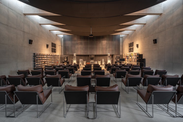 Sound Chooses Its Space and Becomes Music : 네이버 블로그