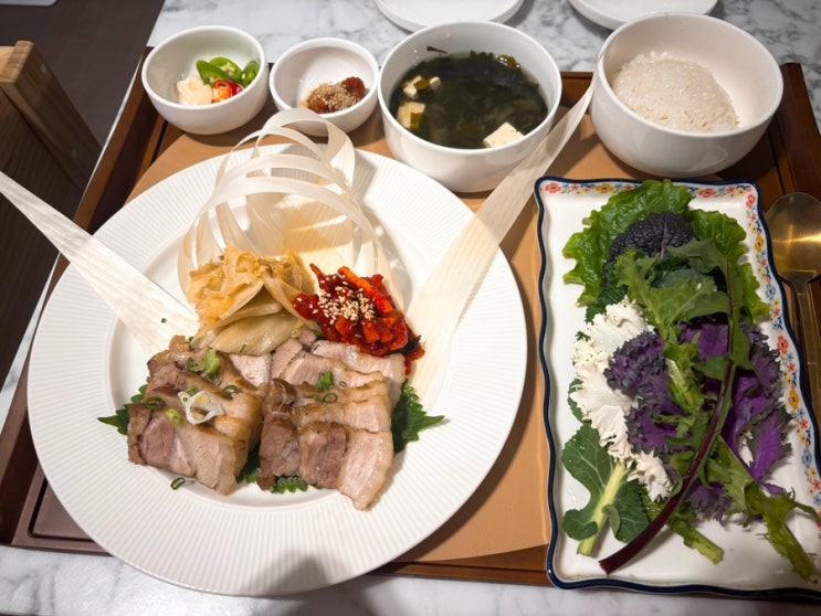식사,산후식단,보쌈,쌈채소