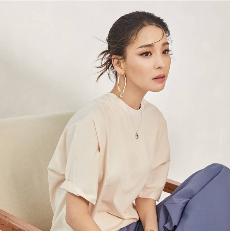 한고은 결혼 스토리 남편 신영수(전 홈쇼핑 MD) 직업 근황+임신·유산·자녀 없는 이유