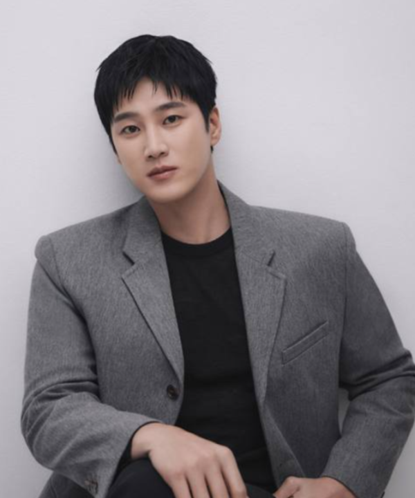 안보현 "김우빈♥신민아 결혼식 눈물? 곽튜브 때였다" 해명...의상도 다르다