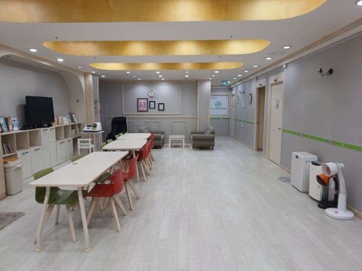 공용홀,강의실,식당,미즈맘,공용공간