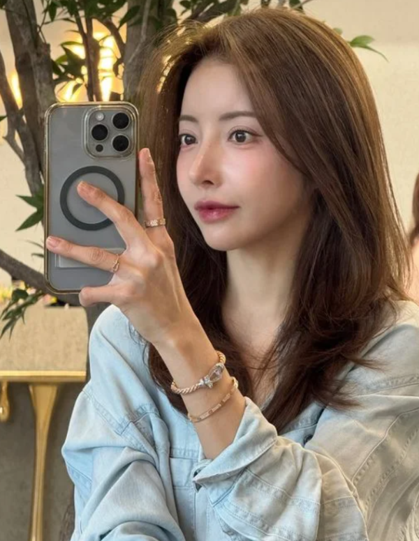 최수정, 이혼 후 전한 담담한 근황 "별일 없냐는 한마디에 버텼다"