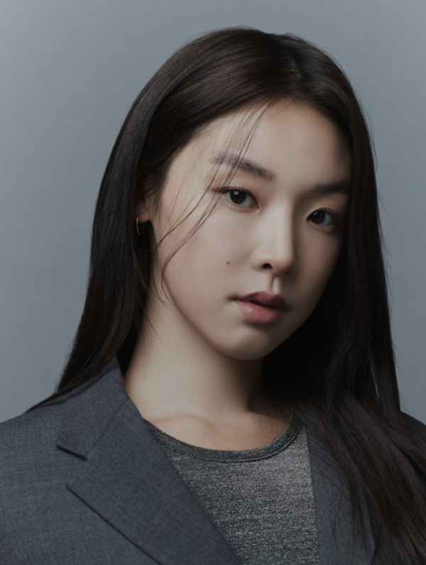 최미나수 솔로지옥5 후 초록뱀엔터 소속 공개, 한지현·이상이·유인나와 한솥밥