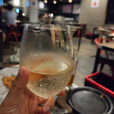 2025년 10월 2일, 무제한 술 강남 비어룸