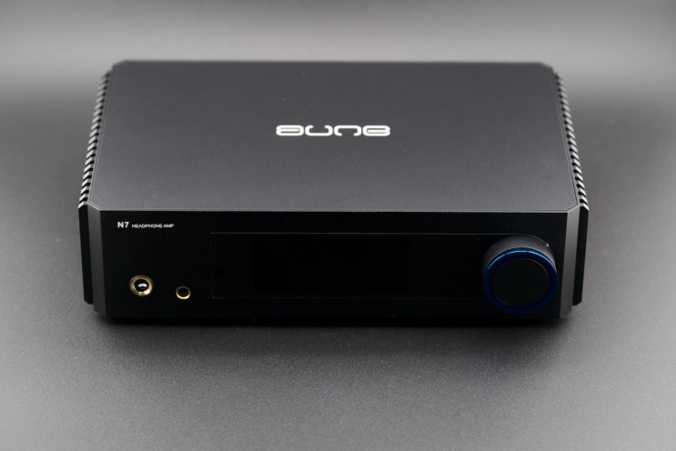 [HP/Pre-Amp] 순수 A-class와 R2R 볼륨을 가진 기본기가 확실한 보급형 헤드폰/프리앰프 Aune N7 ...