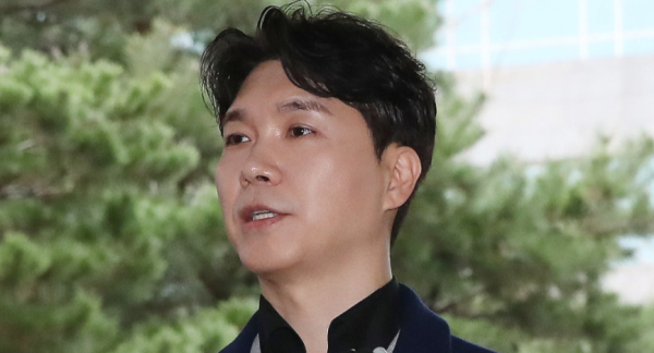 박수홍 모델료 소송 2심 돌입, 식품업체 항소 제기…전말 정리
