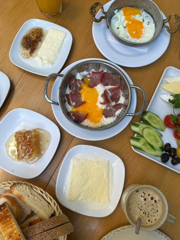 튀르키예 이스탄불 조식 맛집 반 카흐발트 에비 시항기르점