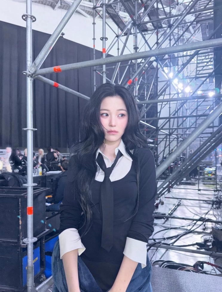 프로미스나인 백지헌 사진모음 (배경화면, 셀카, 인스타, 무대, 프로필)