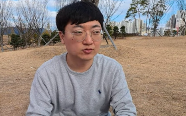 김선태 유튜브 광고비 1억 유출…메일 700개 폭발, 맨유도 댓글 축하
