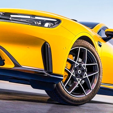 "벤츠에서 이런 차도 만들어?" 4천만원대 쏘나타급 중형 세단 공개!