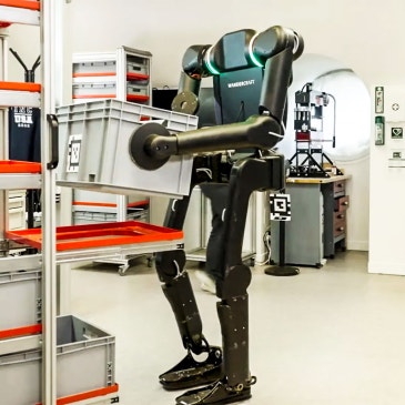 "생산직 다 필요 없겠네!" 사람 대체할 휴머노이드 로봇 선보인 '르노'