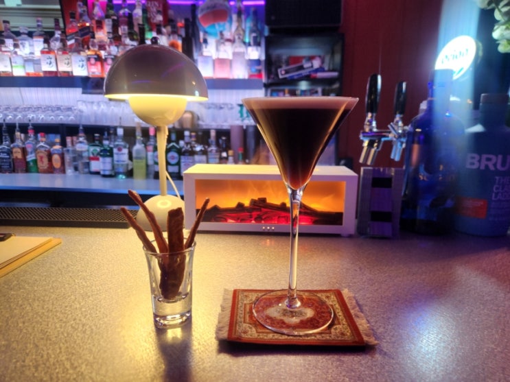 Darjeeling Bar