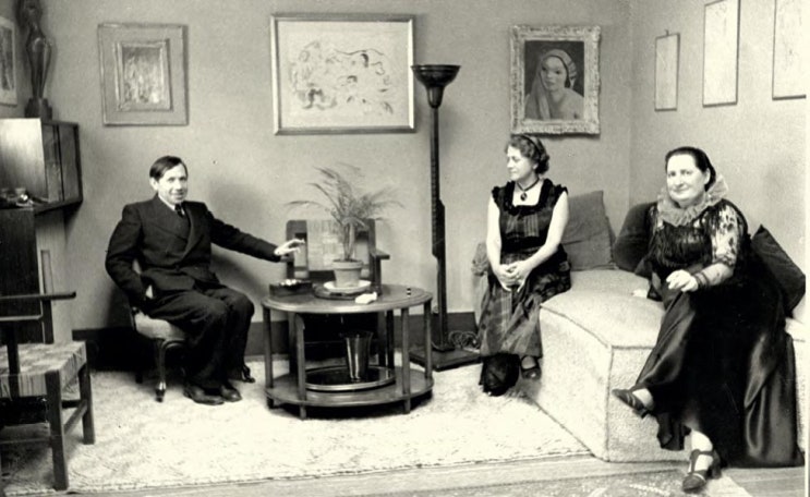 올가 니콜라예브나 사차로프(Olga Nicolaevna Sacharoff,1889년 5월 28일–1967....