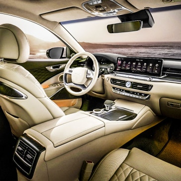 "G80 가격에 G90 크기!" 최대 700만원 할인하는 '국산 명차'