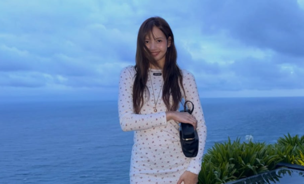 블랙핑크 리사 발리 비키니 물구나무서기 근황 공개
