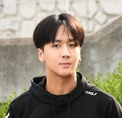 라비 병역비리 소집해제 후 첫 사과문 "비겁한 선택, 부끄럽다"