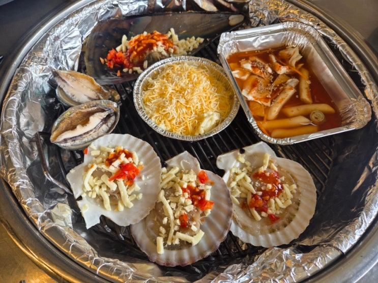 영종도 구읍뱃터 조개구이 맛집 추천' 영종조개시장' | N번째 방문에도 또 찾게 되는 이유, 내돈내산 후기 대표 이미지