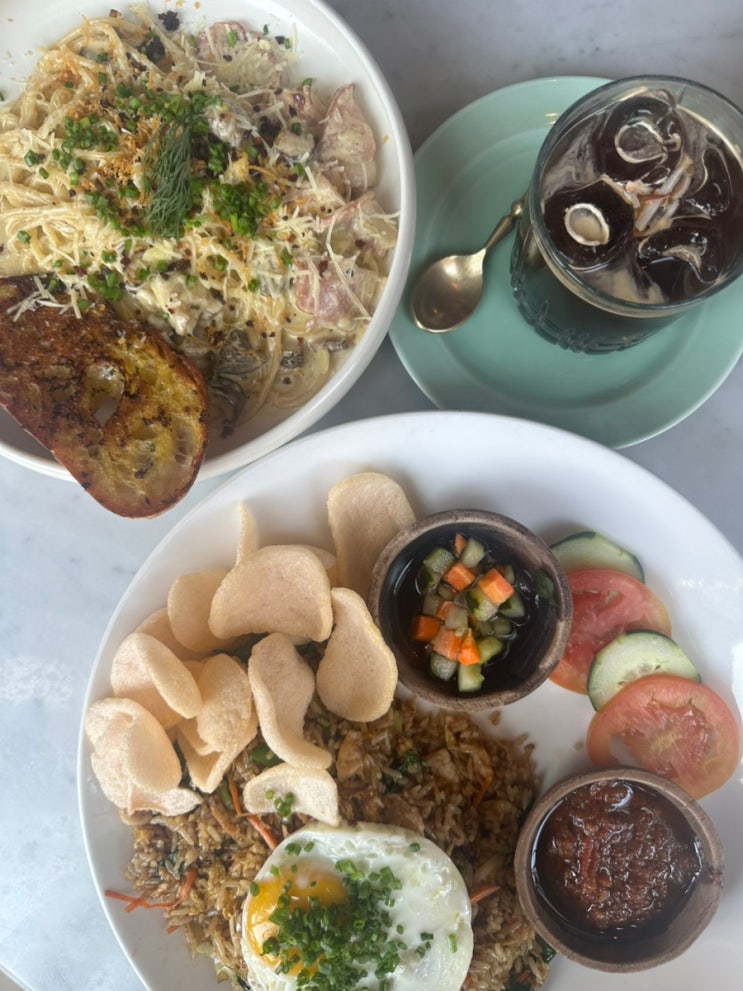발리 꾸따 맛집 크럼앤코스터 crumb & coaster 비추천 솔직후기