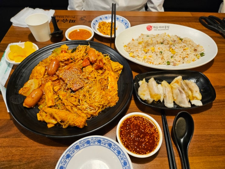 신촌마라샹궈 맛집 피슈마라홍탕 신촌점 생활의달인 마라탕의달인 마라샹궈 꿔바로우 볶음밥 후기 : 네이버 블로그