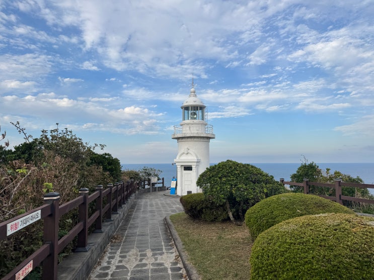 제주 우도가볼만한곳 우도등대 공원 산책하기