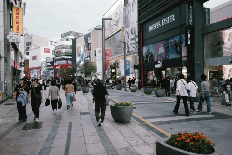 부산 남포동 가볼 만한 곳, 광복로 패션거리 쇼핑과 골목 풍경