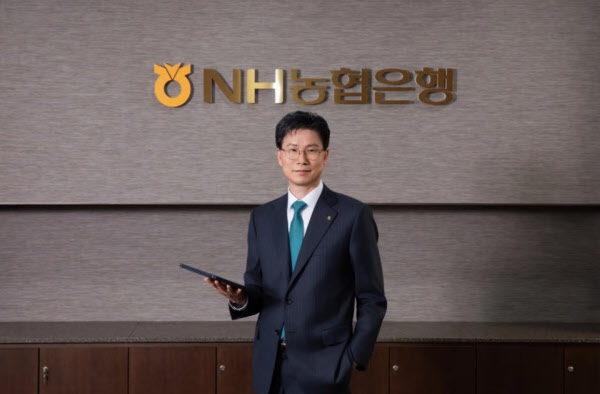 '연임 도전' 강태영 NH농협은행장..연체율 1위에 금융사고까지 발목 : 네이버 블로그