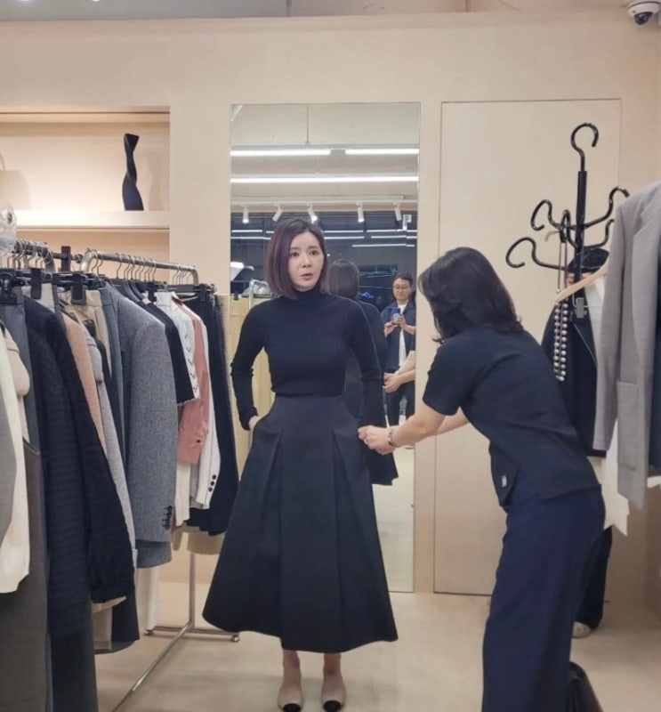 역시 우아함! 54세 장서희 패션 화보 대방출 : 네이버 블로그