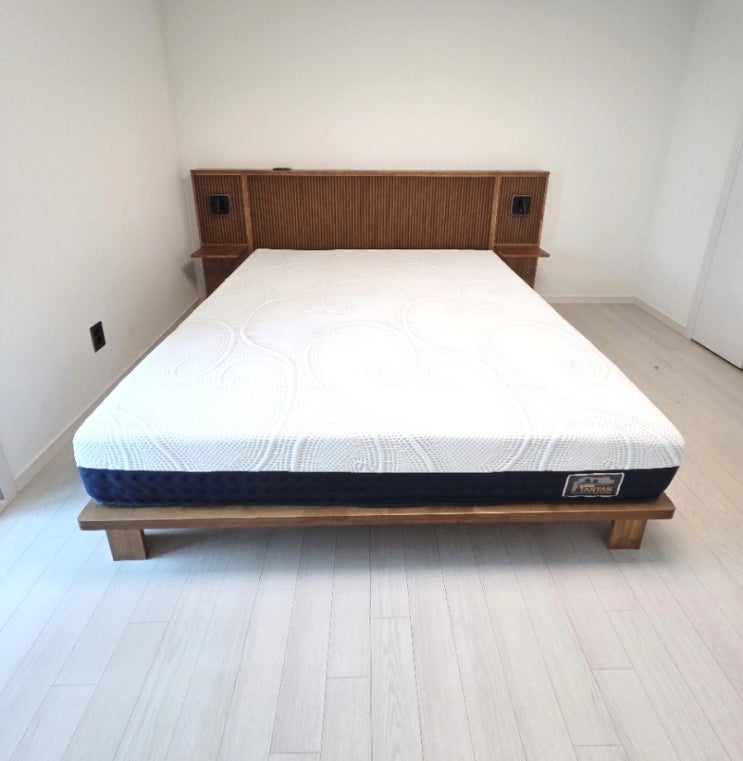 침대 옆 협탁 꼭 필요할까요? 좁은 침실을 편리하게 사용하는 방법 : 네이버 블로그