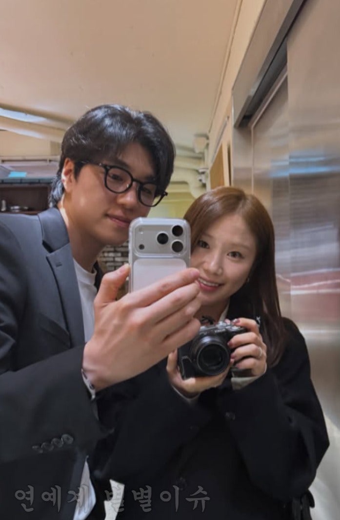 “안경만 15년 팔았다” 나는솔로 31기 경수, 순자와 현커 되더니 자기 브랜드 만든다 : 네이버 블로그