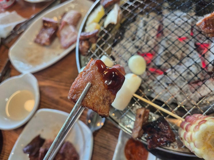 포천이동갈비 찾으시나요? 계곡물 소리 들으며 쉬다 오는 이맛갈비