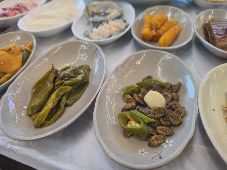 만리포해수욕장맛집 어디 갈까? 통유리 오션뷰에 회와 킹크랩까지, 호남횟집
