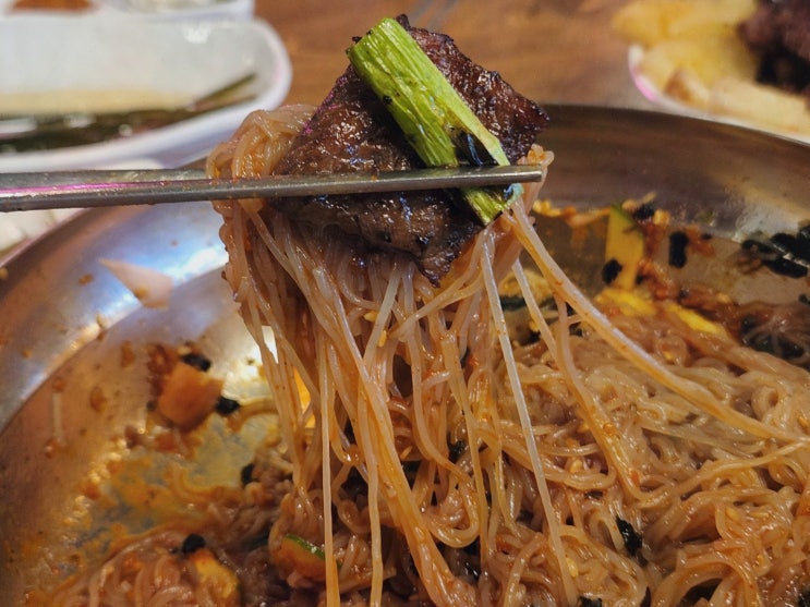 이맛갈비 포천맛집, 야외쉼터와 포토존에서 계곡 물소리 즐긴 곳