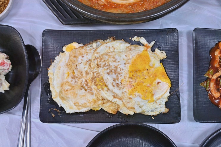 통영시맛집 찾다가 만난 30년 전통, 미더덕 해물뚝배기 한 상 통영곤리식당