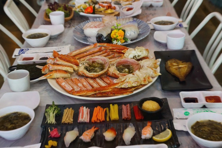 [맛집리뷰] 신라모노그램 강릉 근처 횟집 일출대게횟집, 가마솥 대게와 푸짐한 세트