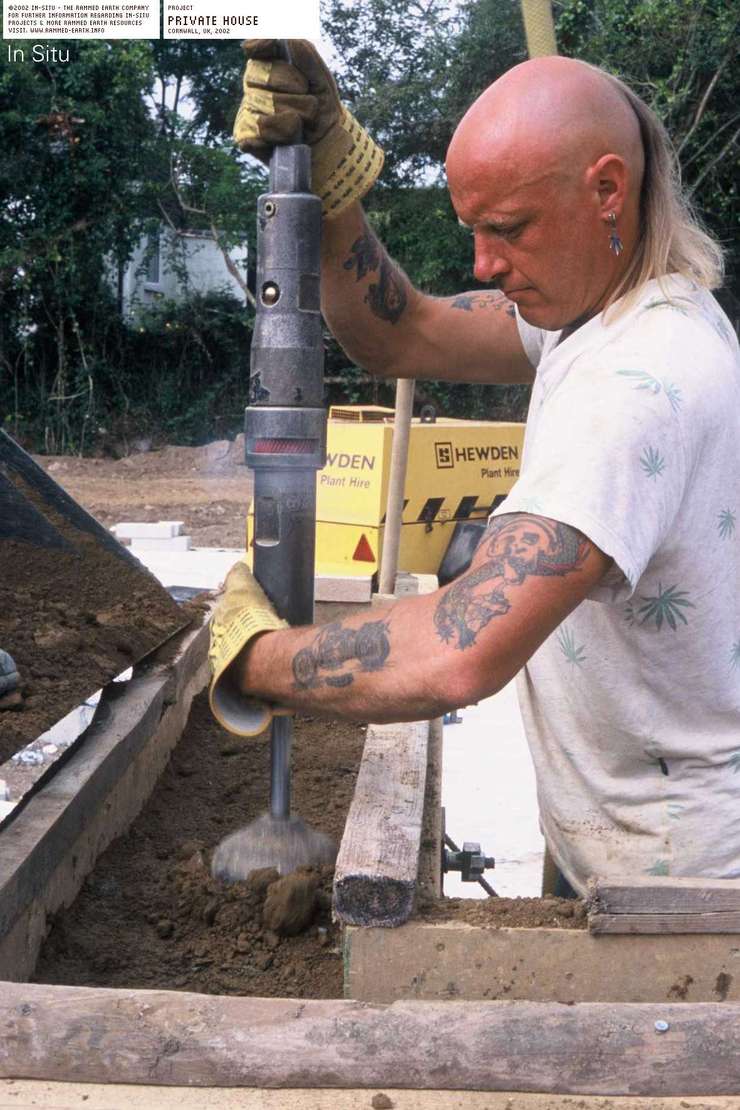 흙다짐 공법 시공 장면 네이버 블로그